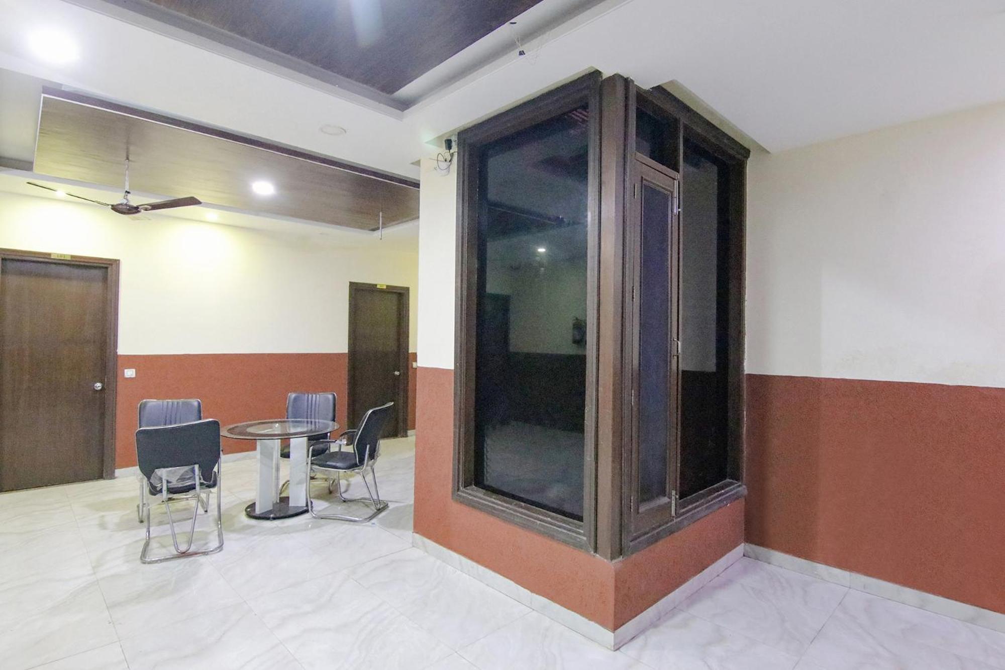 فندق أويو 7724 كوهينور سيتي Chandīgarh المظهر الخارجي الصورة